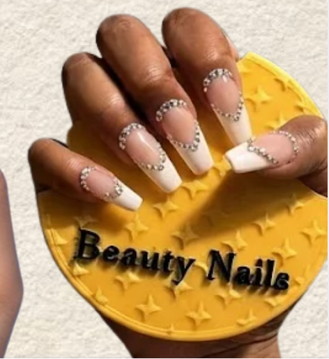 Diamond Nailfie