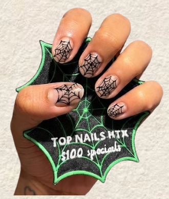 Spiderweb Nailfie